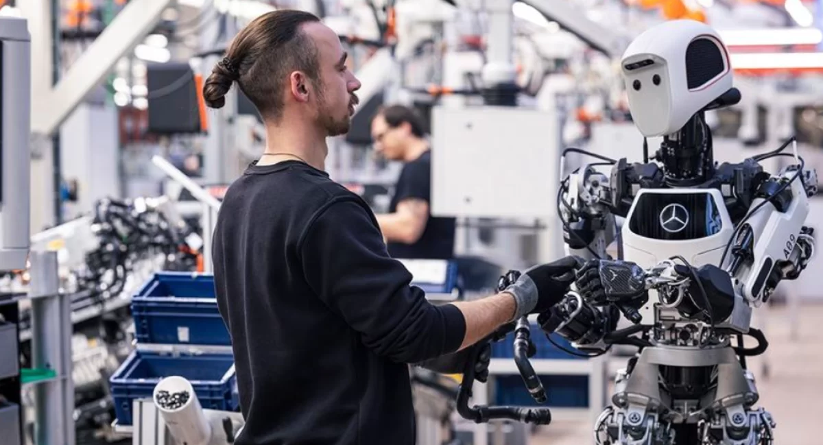 Mercedes-Benz внедряет человекоподобных роботов на заводе в Берлине
