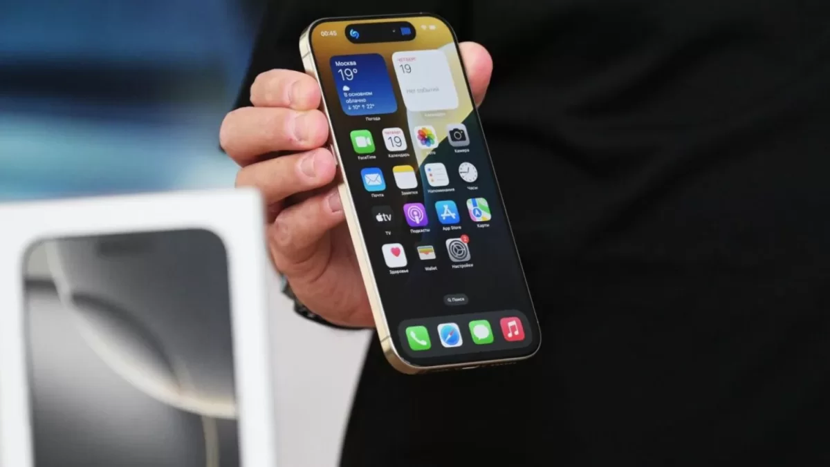 Казахстанка потеряла более миллиона тенге, заказав несуществующие iPhone