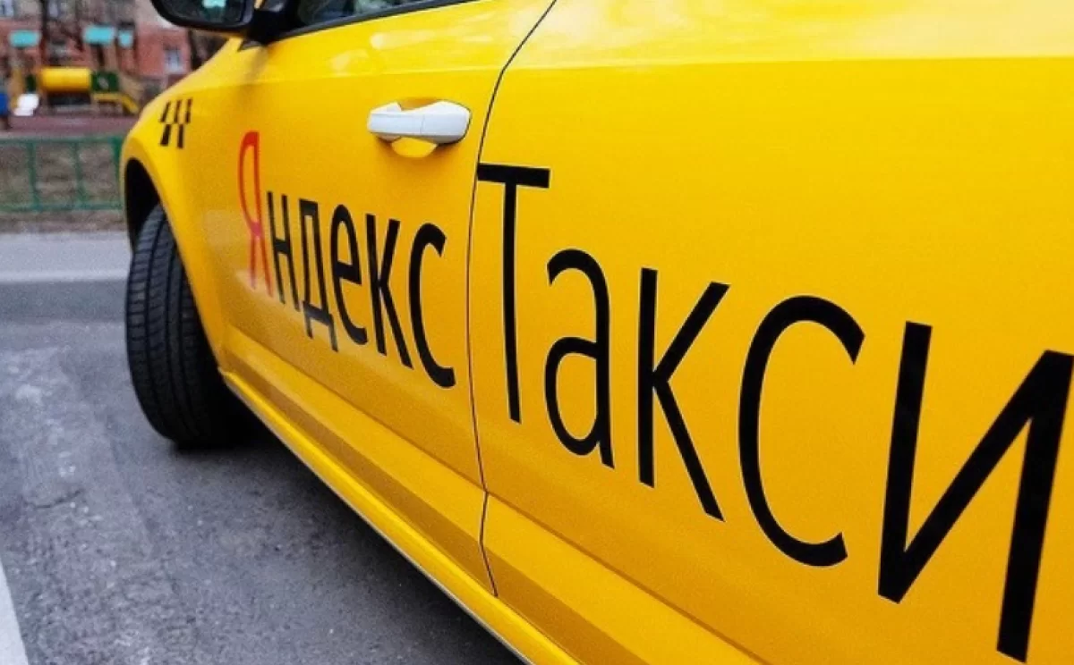 В Астане таксист увёз девушку против её воли