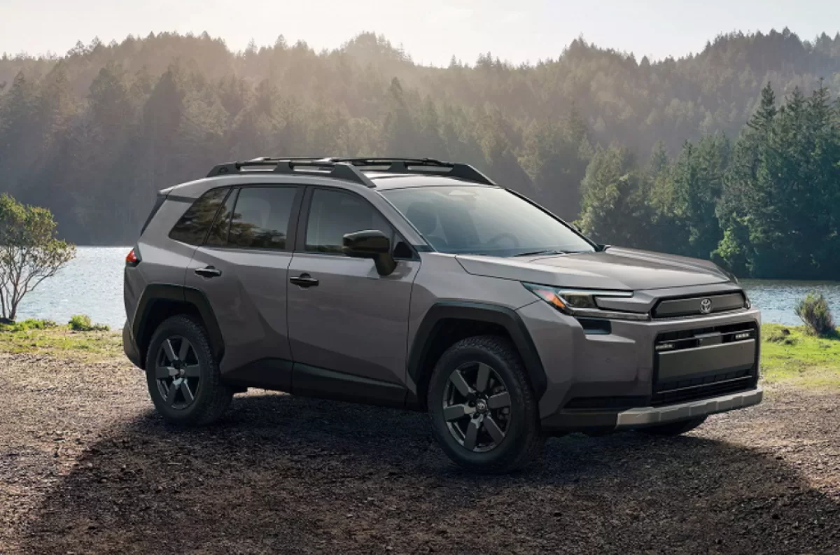 Казахстан одним из первых примет новый Toyota RAV4