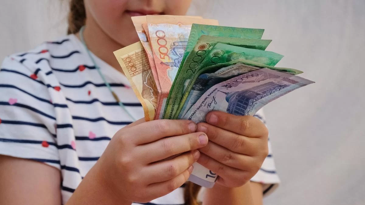 Сколько получат дети из Нацфонда в 2025 году