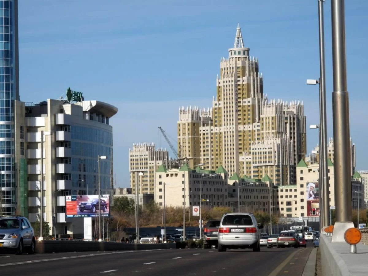 Казахстанцев начали штрафовать с «невидимых» авто