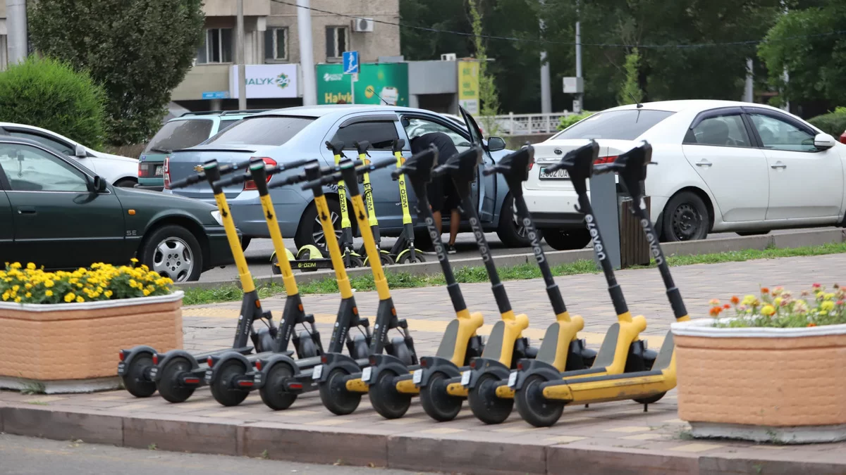 Казахстан ввёл штрафы для пользователей самокатов