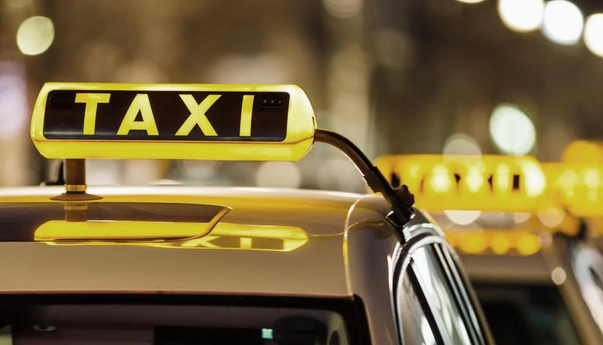 inDrive и ОБСЕ учат таксистов общению с пассажирками