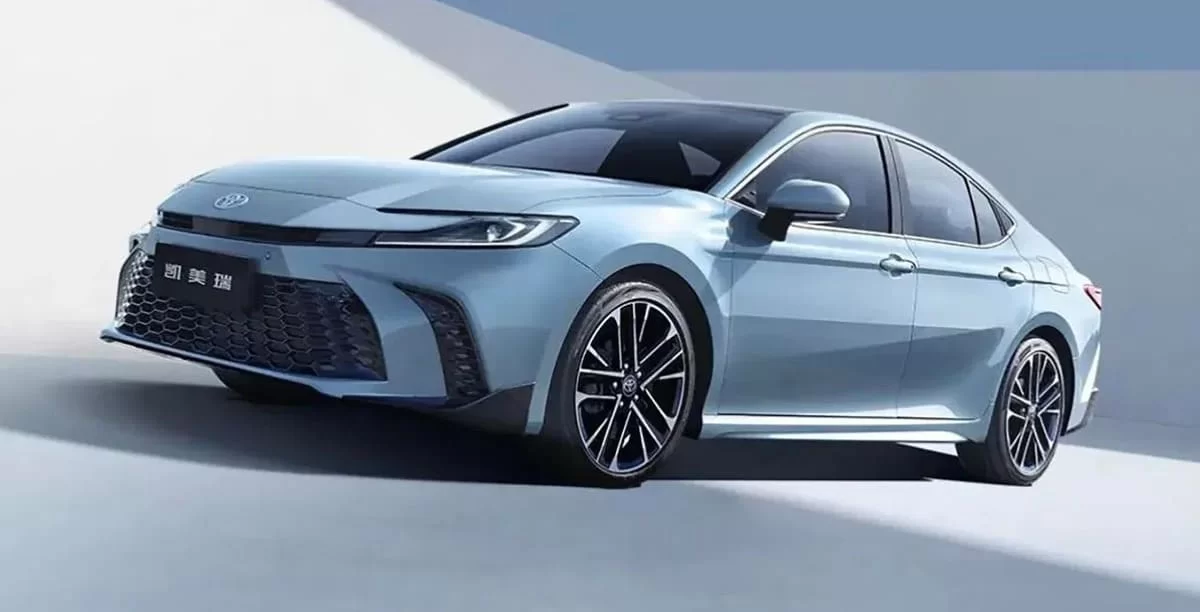 Новая Toyota Camry 2026: Что ждать казахстанцам от легендарного седана?