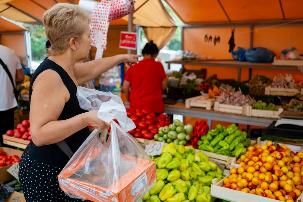 Где выгоднее покупать продукты в Алматы?
