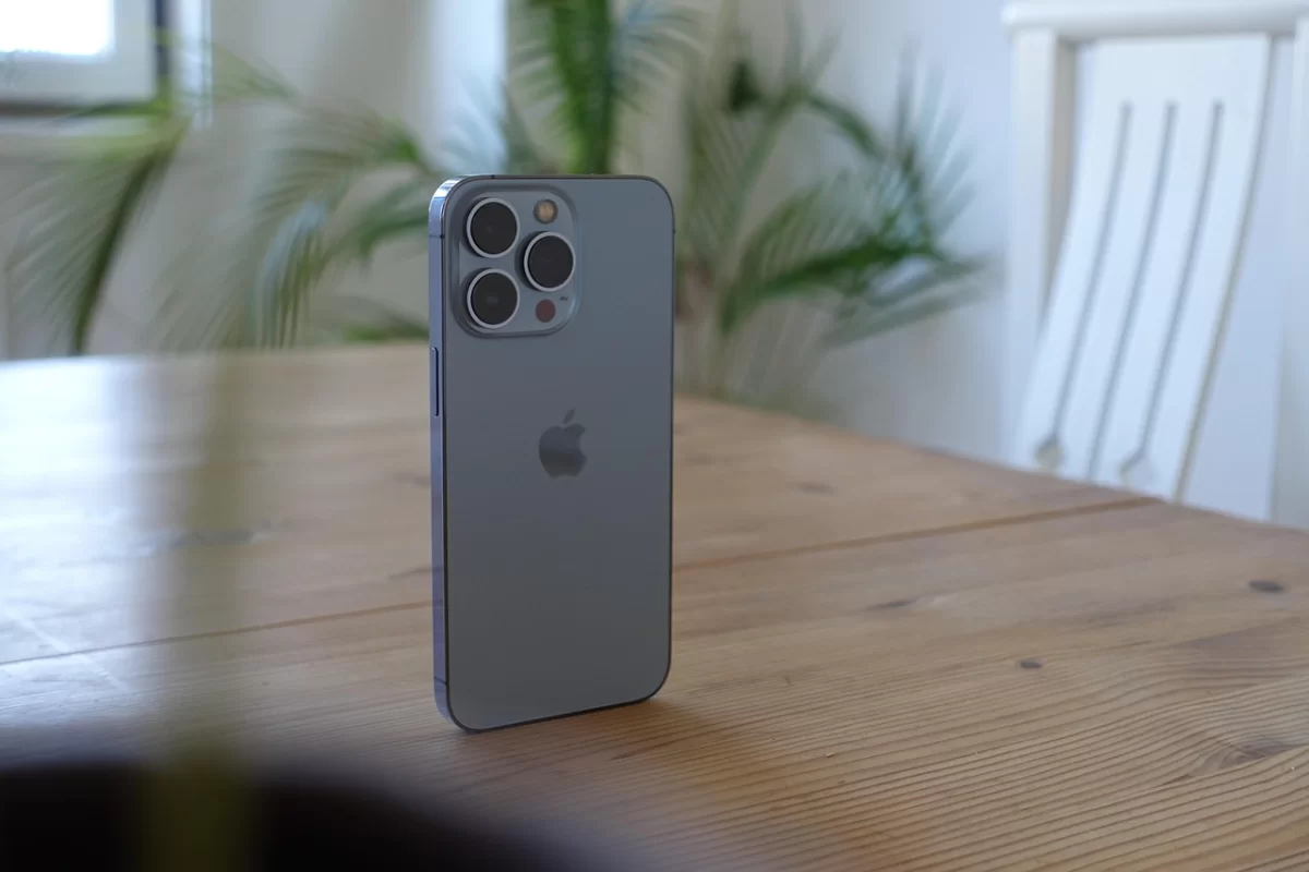 Казахстанка хотела купить iPhone в рассрочку и лишилась 1 млн тенге