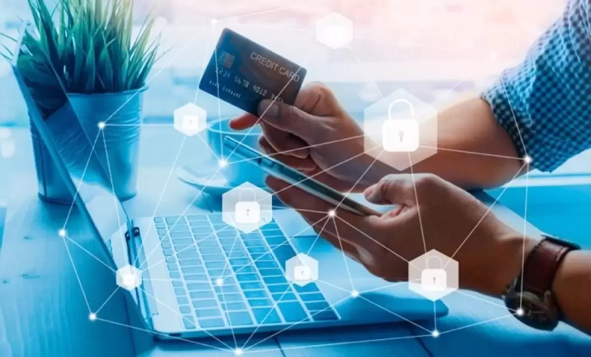 Переводы по номеру телефона, QR и биометрия - что изменилось в Казахстане
