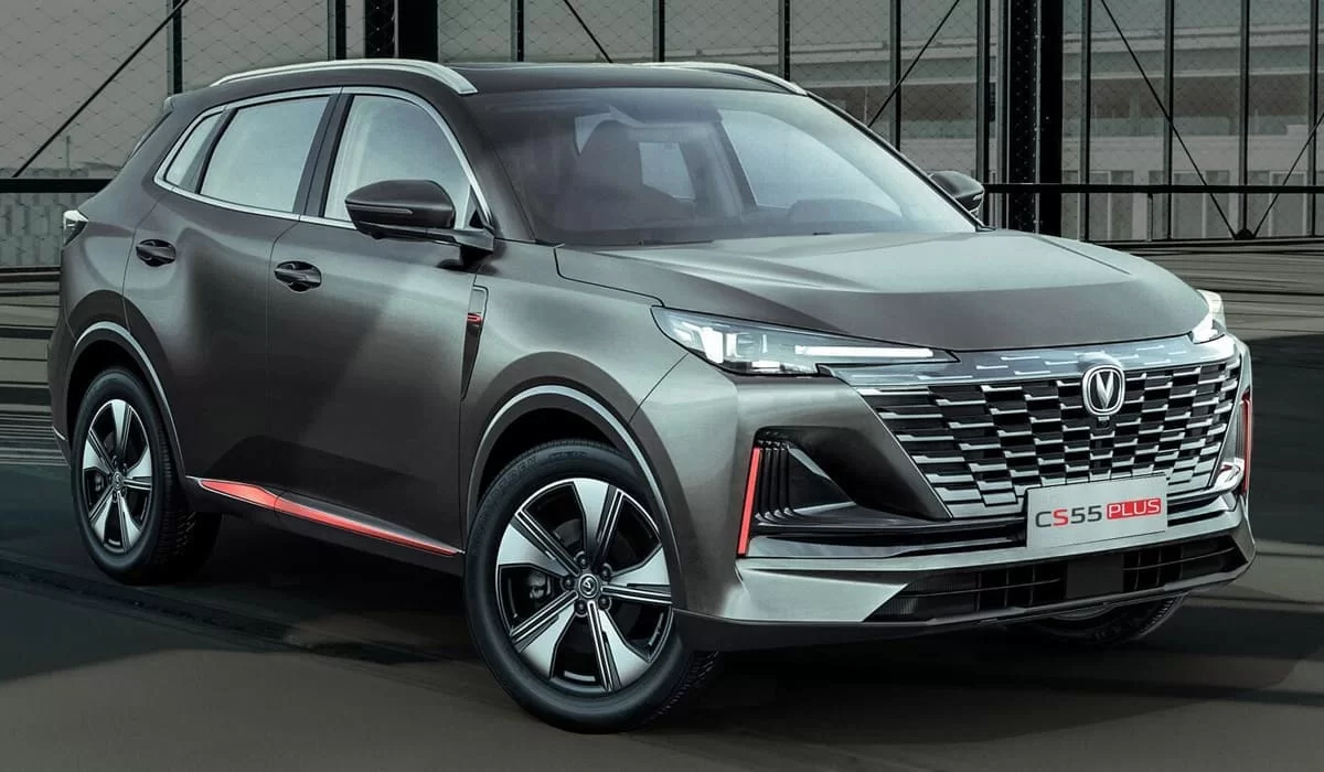 Changan обновил CS55 Plus: кроссовер стал мощнее и богаче, а стоит дешевле конкурентов