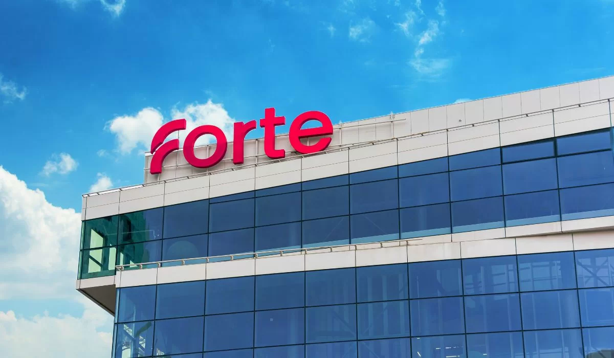 Булат Утемуратов может выкупить акции Forte Bank по заниженной цене