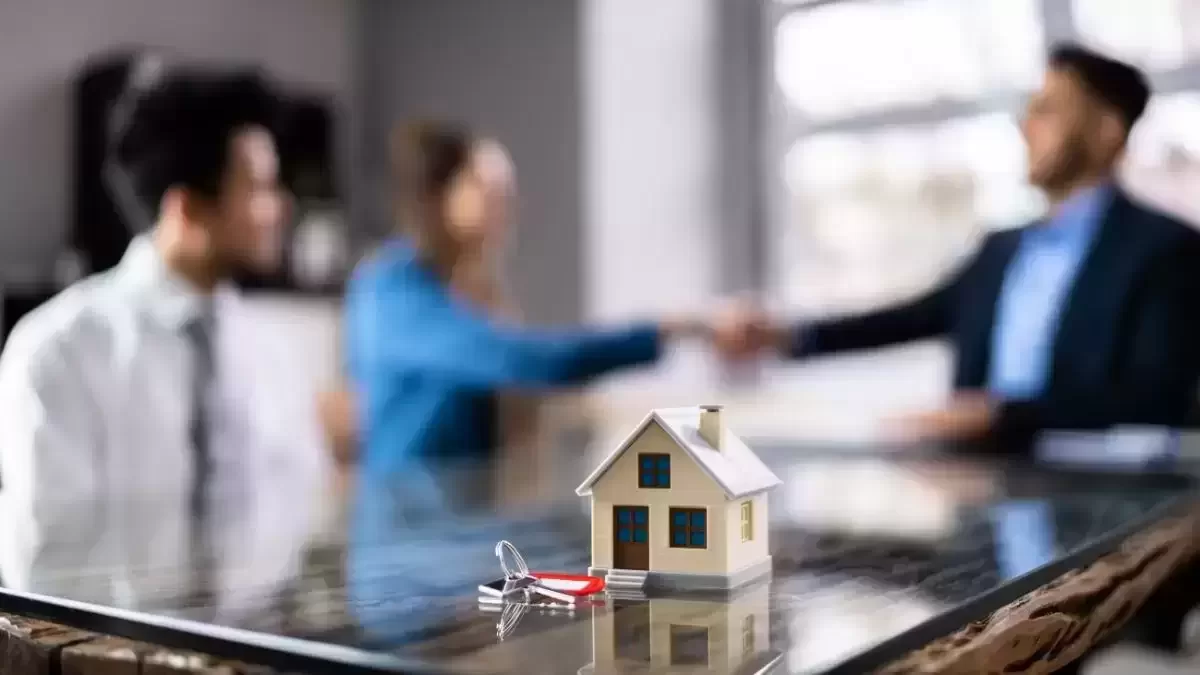 Продавцы вторички поднимают цены на фоне слухов о новом налоге