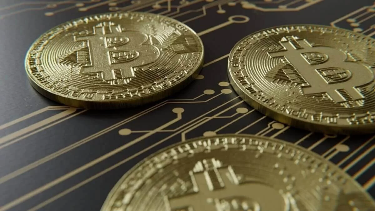 Трамп помиловал основателя Binance Чанпэна Чжао