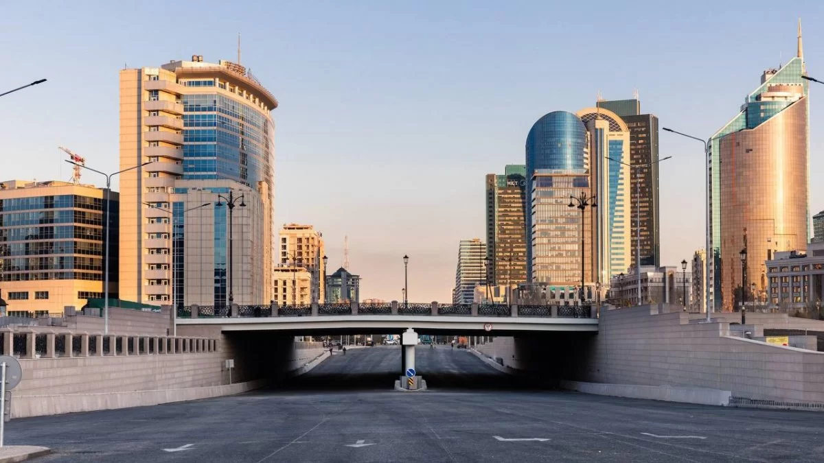 В Астане открыли движение по улице Кунаева