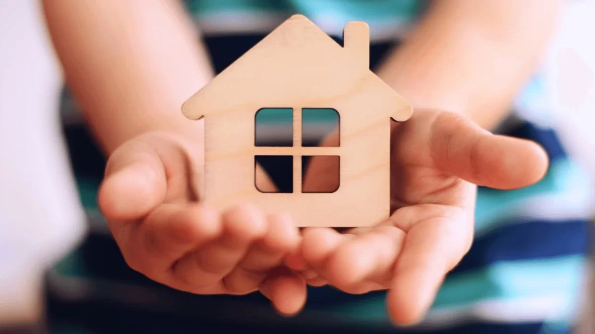 Казахстанцы не смогут продавать квартиры, купленные на пенсионные: подробности