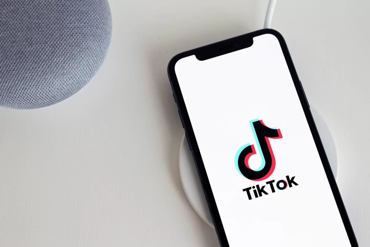 Доход в один клик: TikTok начал кормить малый бизнес