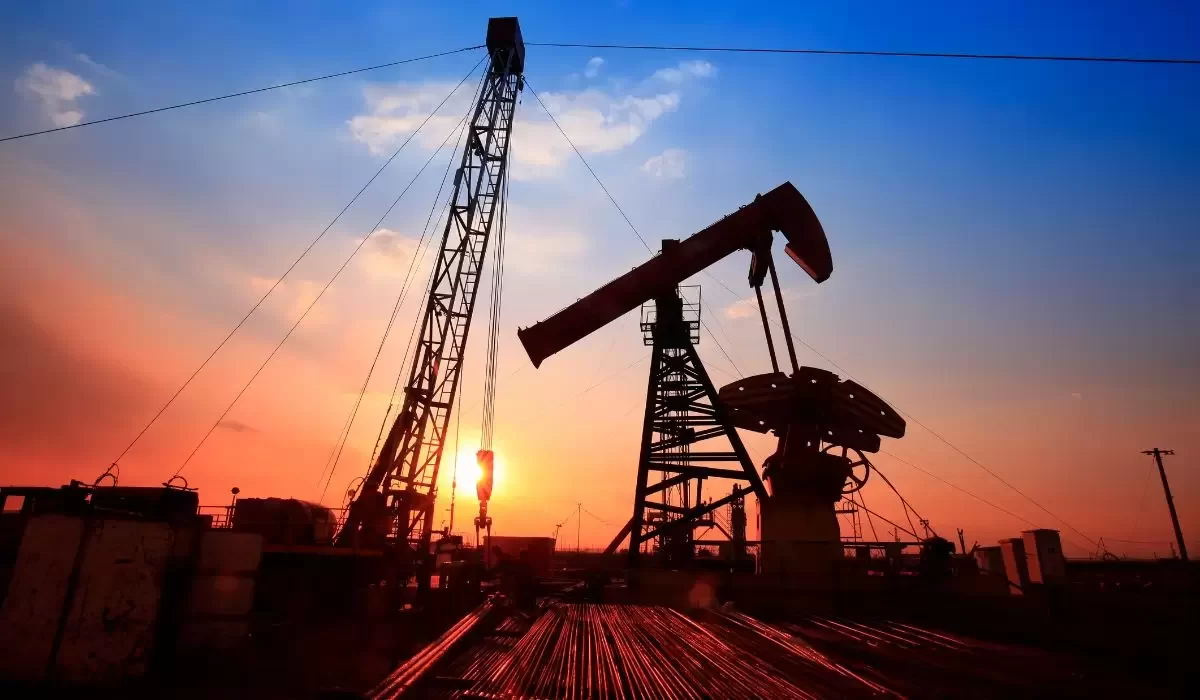 Нефть подешевела на фоне роста запасов в США