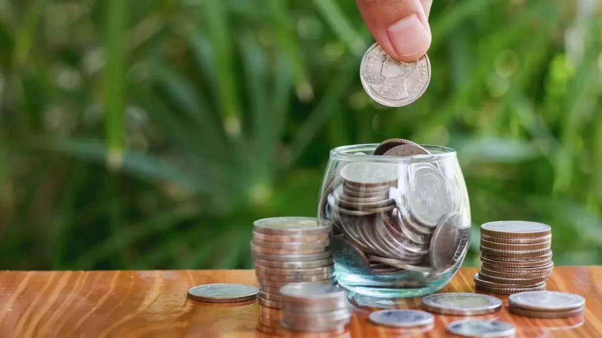 Финансовый кризис дома: как выжить казахстанцам, когда деньги заканчиваются