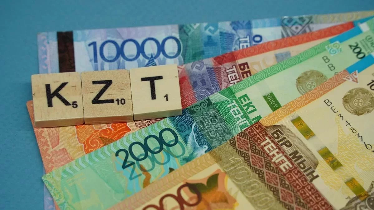 Ошибка стоила казахстанцу отпуска и 1,5 млн тенге