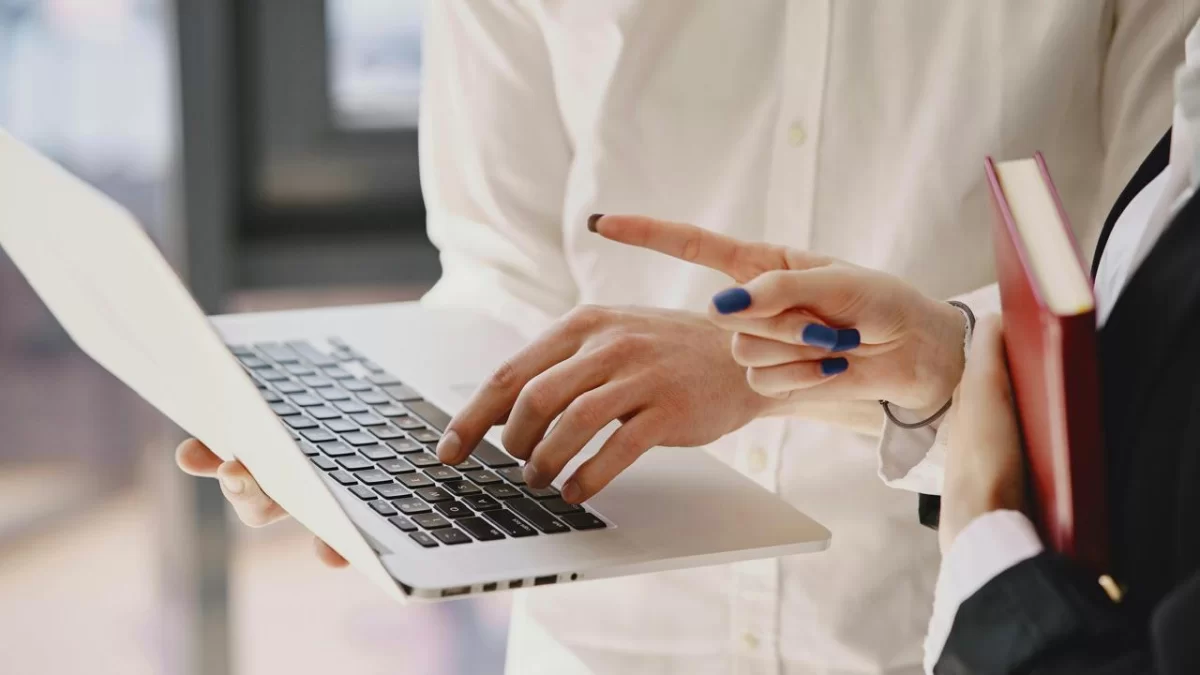 Почему комиссия Kaspi не уменьшает налог для бизнеса - разбор