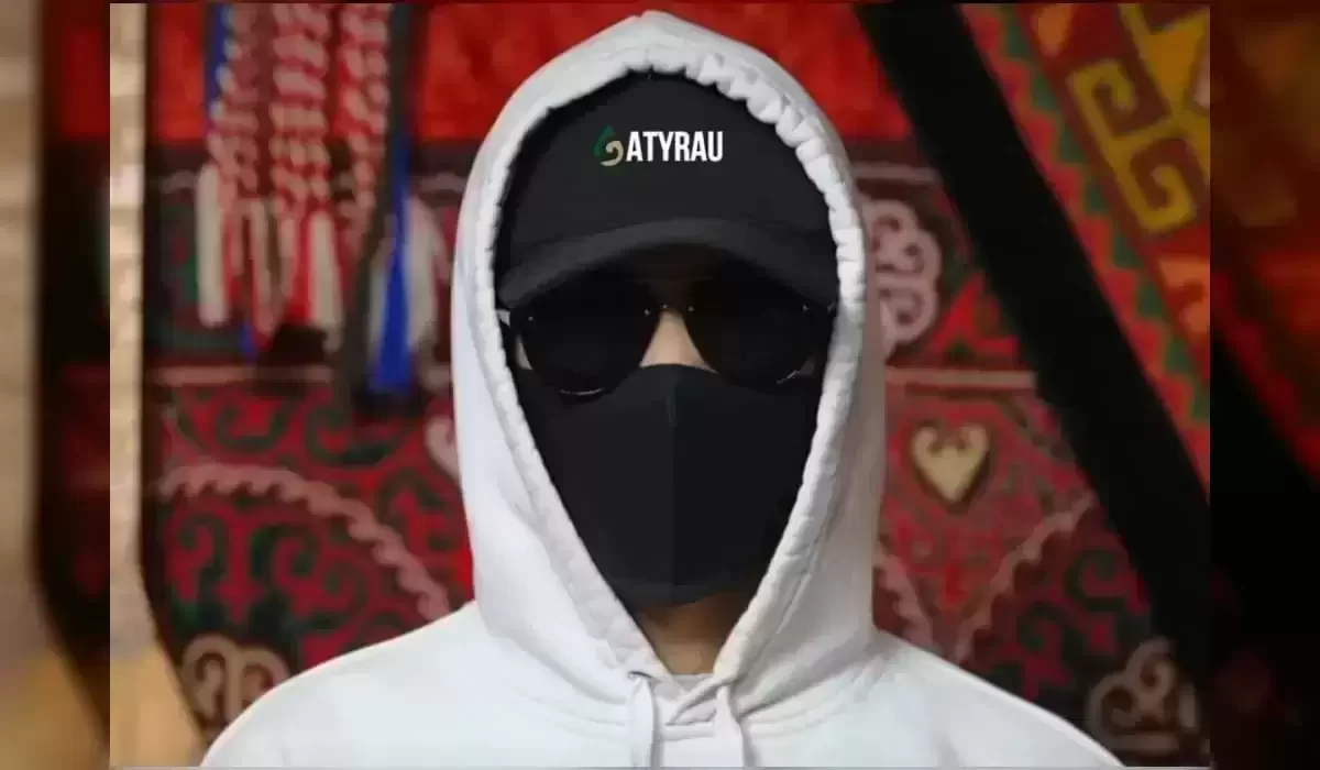 Авто, жилье и лечение: «Человек в маске» подарил новогоднее чудо семье с тяжелой историей