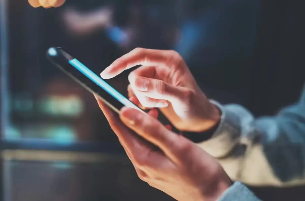 Казахстанца вызвали на проверку АФМ из-за переводов в магазине