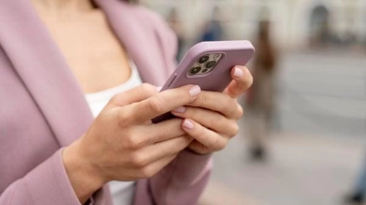 Списали за закрытую рассрочку: казахстанка пожаловалась на Home Credit Bank