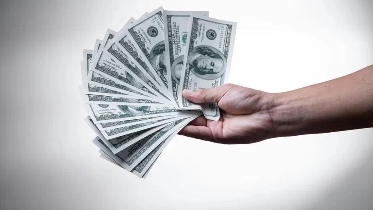 Курсы валют в Казахстане на 25 декабря: доллар вновь откатился