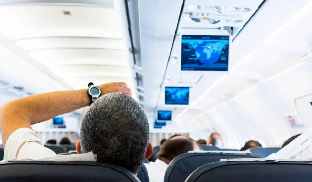 Интернет в самолетах Air Astana и поездах КТЖ: названы сроки запуска