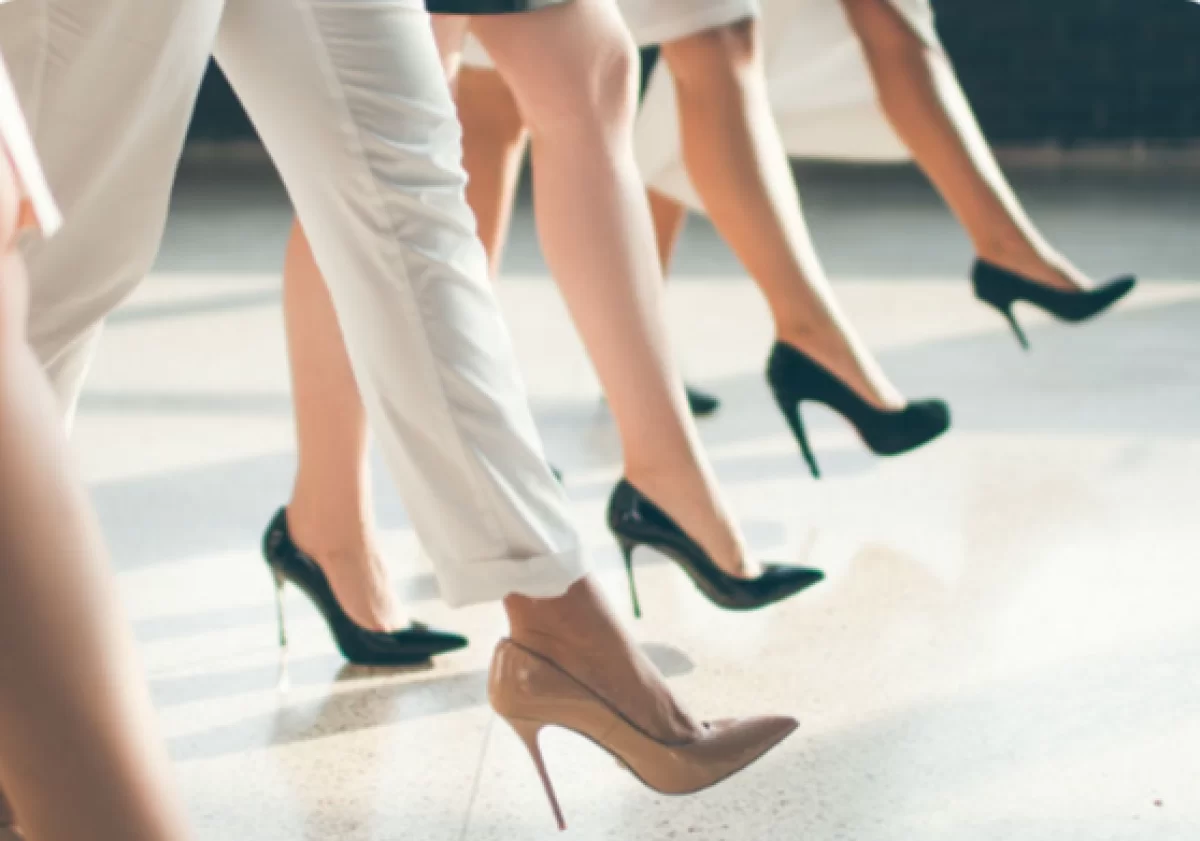 Чем зарабатывают жёны казахстанских министров