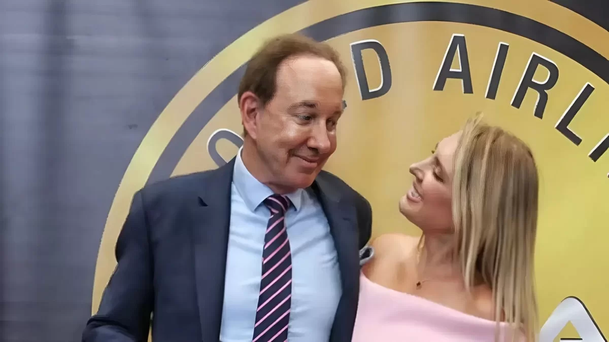 Скандал в Air Astana: жена Питера Фостера прервала молчание