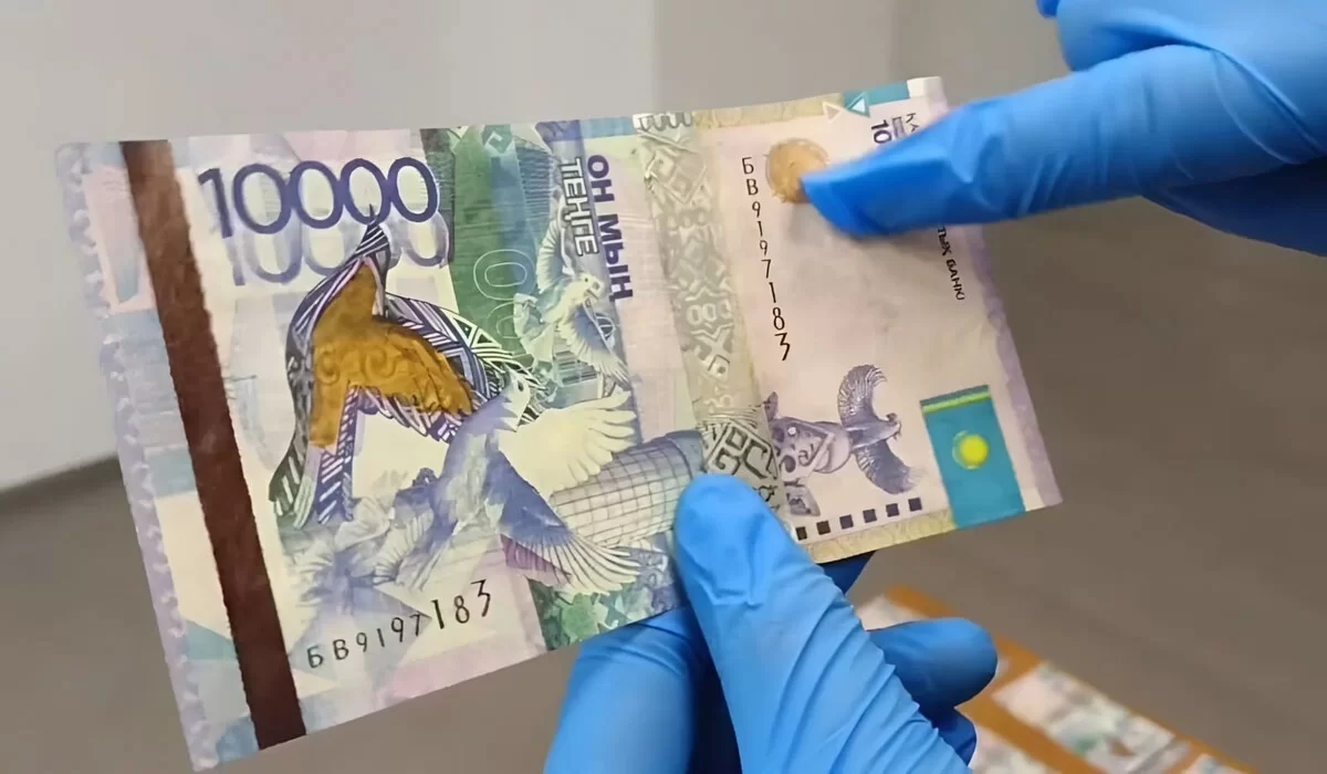 Какие купюры тенге скоро будут заменены: заявление Нацбанка РК
