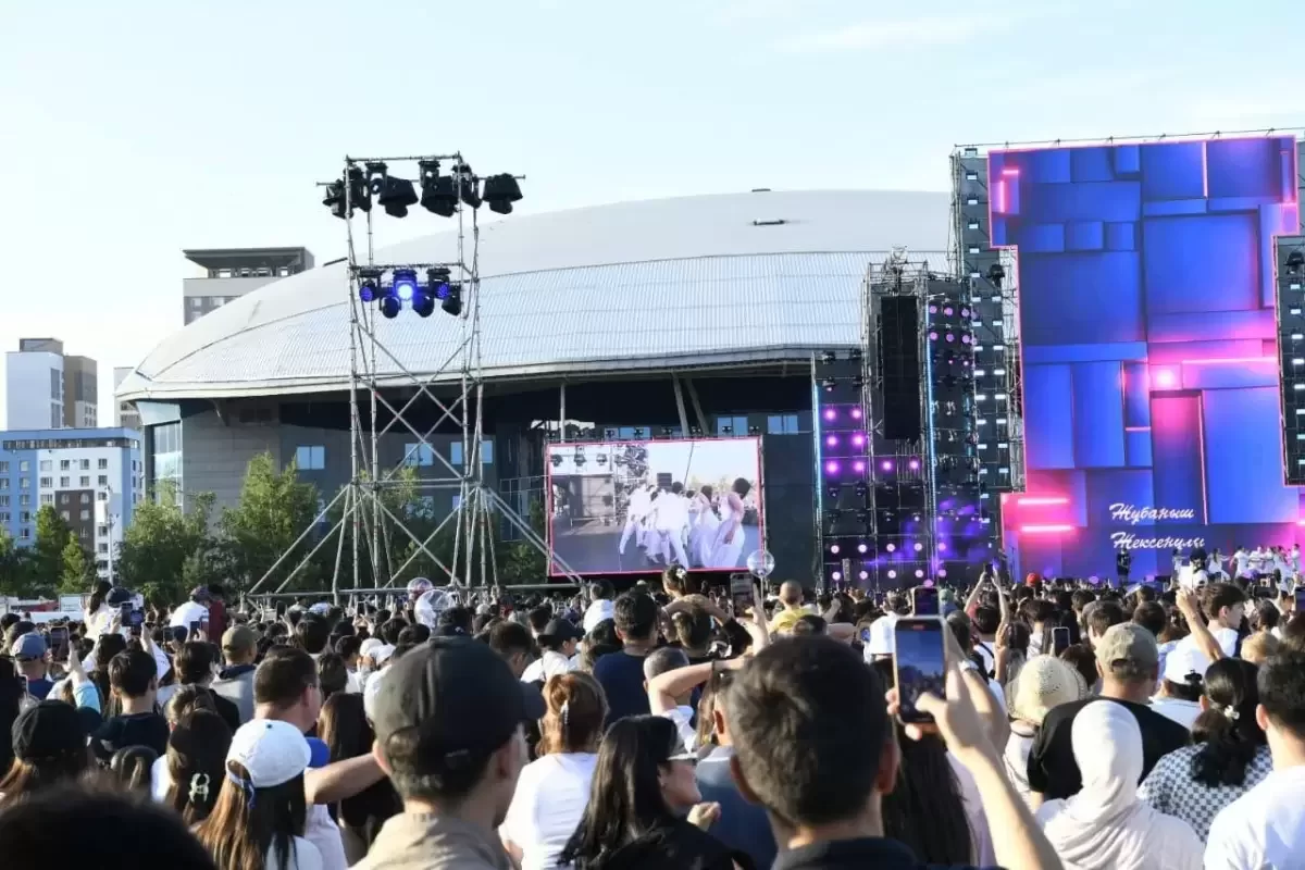 Мировые звезды едут на крупные концерты в Казахстан: что ждет зрителей