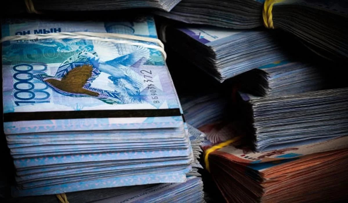 Rolls-Royce, апартаменты в ОАЭ: сколько «Актив Ломбард» заработал на долгах клиентов