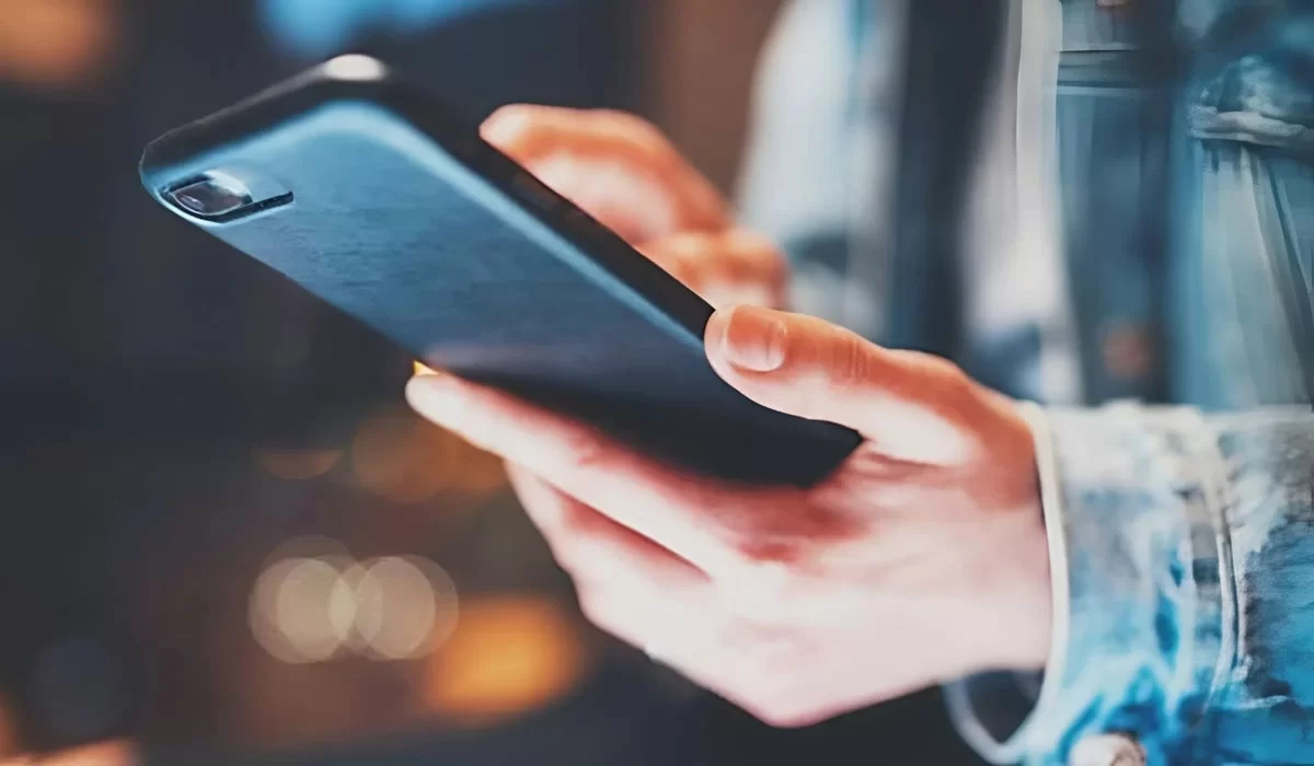 Евро исчезли за секунды: казахстанец пожаловался на Alatau City Bank