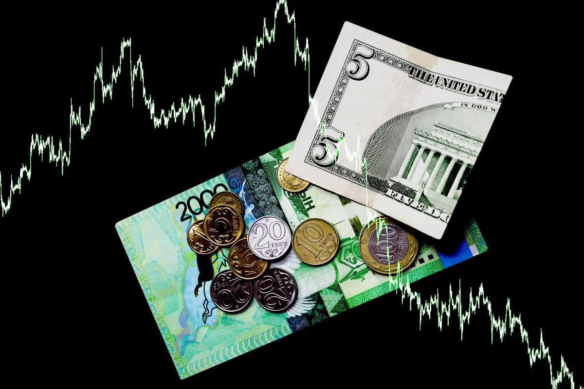 Доллар пошел вверх: курсы валют в Казахстане на 13 февраля