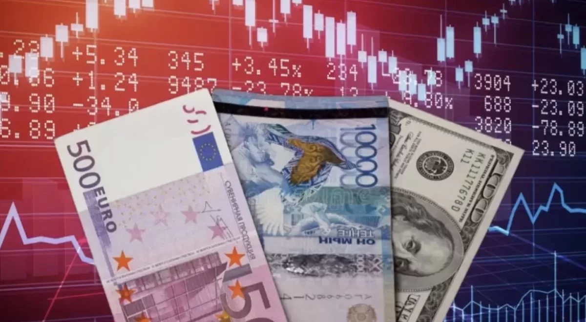 Доллар и евро сохраняют позиции к тенге 22 февраля