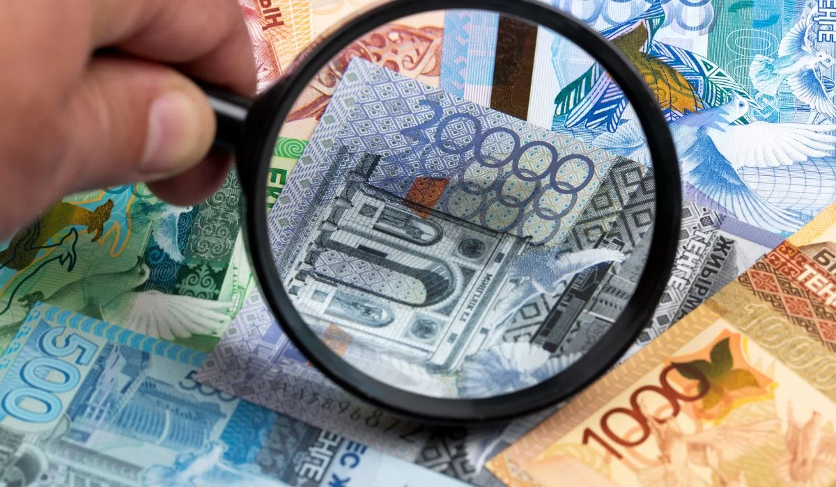 Стало известно, куда казахстанцы вложили 28 трлн тенге