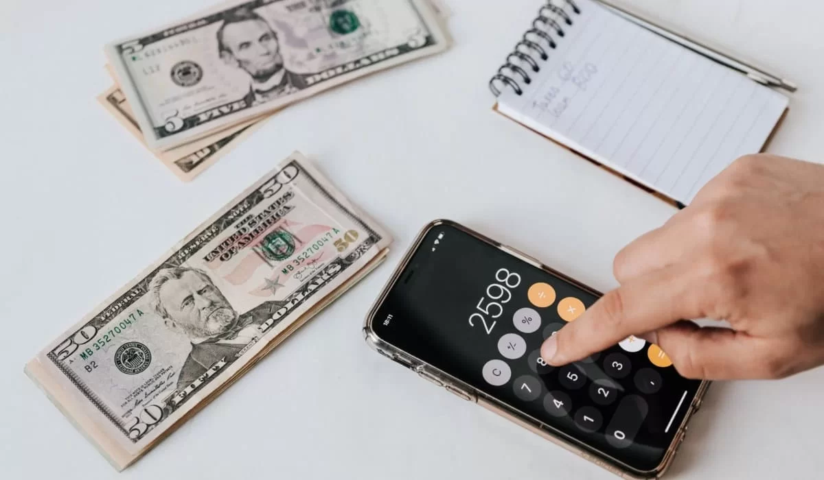 Курсы валют в банках Казахстана на 10 марта: где выгоднее доллар, евро и рубль