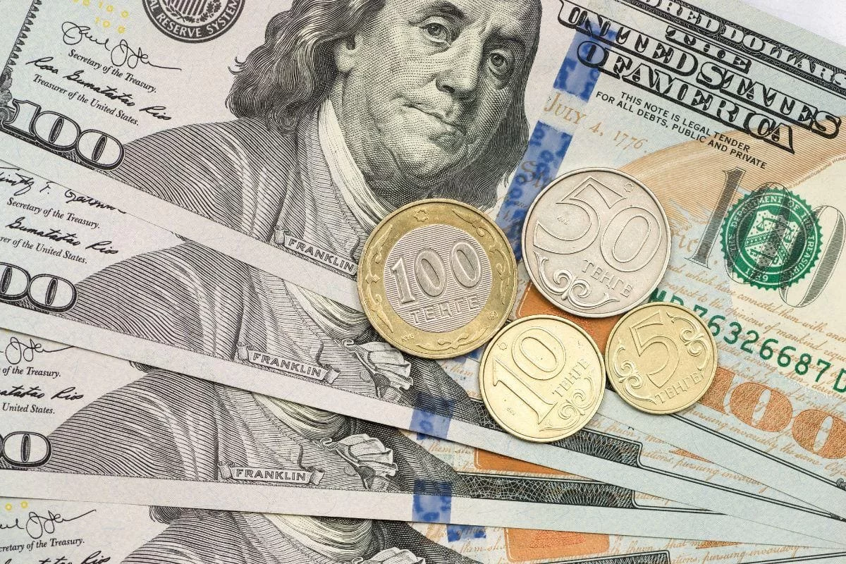 Курсы валют в Астане, Алматы и Шымкенте на 13 марта