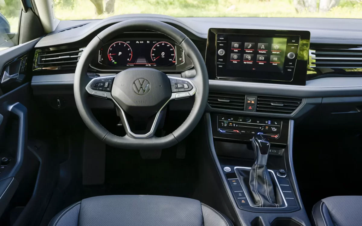 Volkswagen срочно отзывает 61 тысячу авто после возгораний