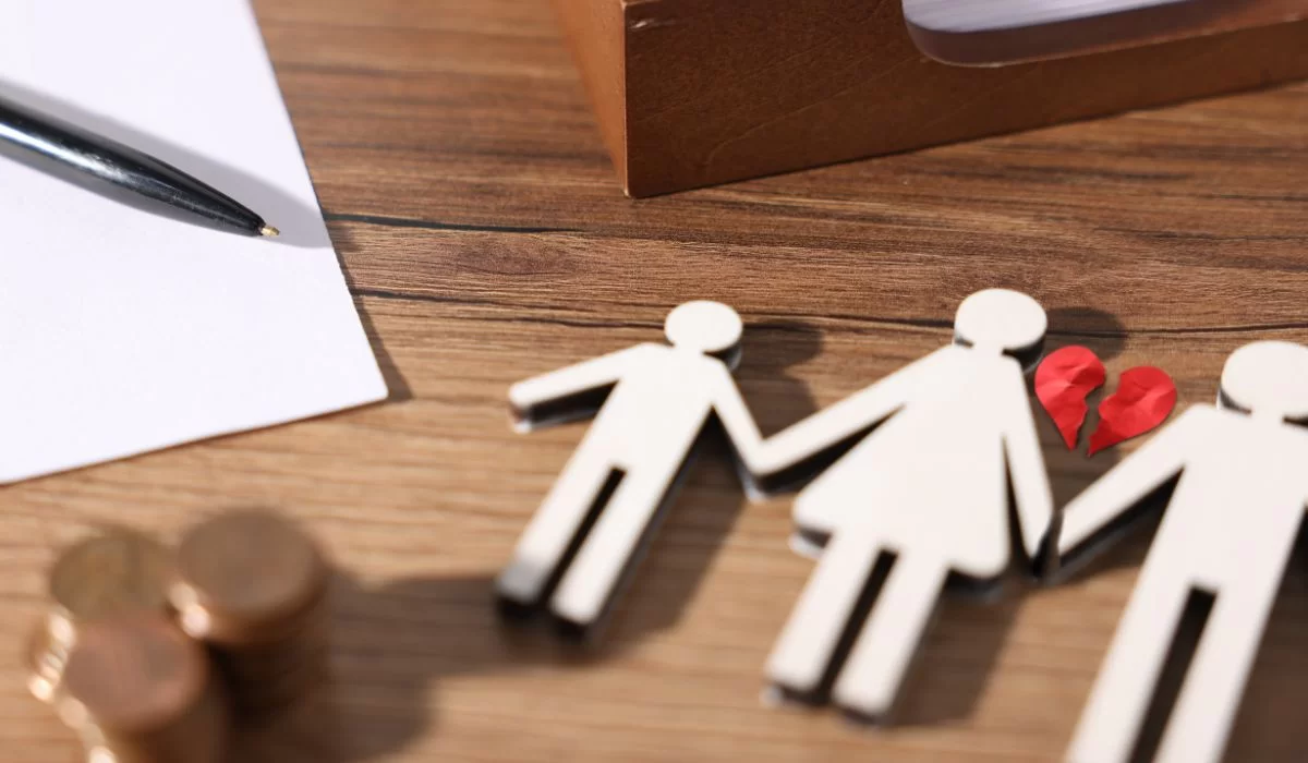 Долг по алиментам в Казахстане: его не списать даже через банкротство