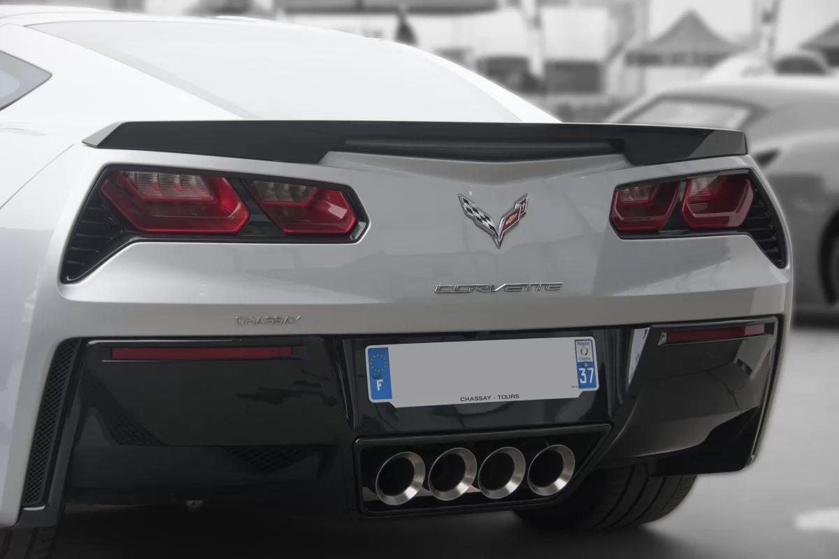 Спать невозможно: казахстанцы требуют наказать владельцев шумных авто