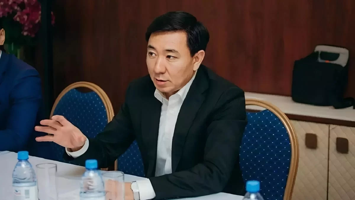 Первого замакима ВКО отправили в колонию на 6 лет