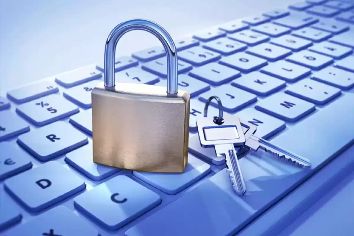 Скандал в КазНУ: в сеть слили медицинские и личные данные студентов