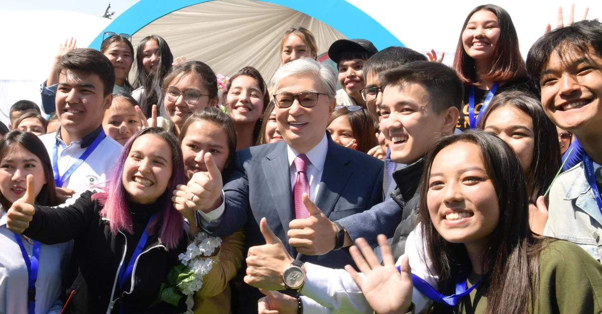 Казахстан занял 33-е место в рейтинге самых счастливых стран