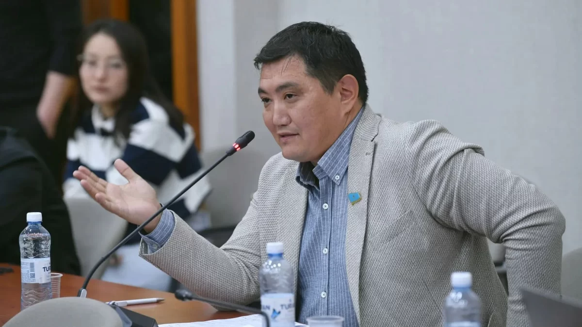 Тендеры «Казатомпрома» на миллиарды уходят одним и тем же компаниям - депутат