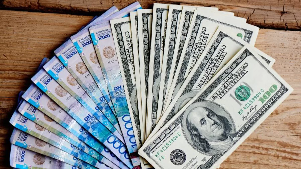 Тенге, доллар и нефть: что происходит на валютном рынке