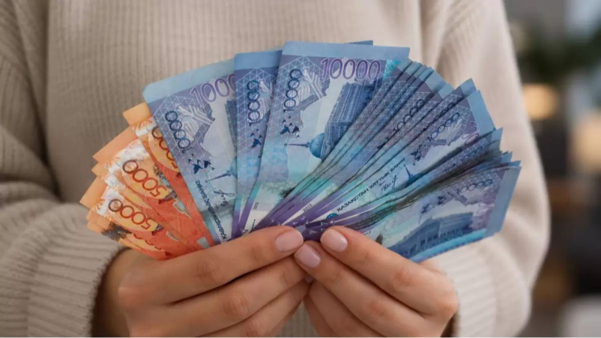 Минимальную зарплату в Казахстане повысят в 2027 году