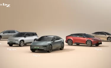 Toyota показала электрический седан с китайской ОС и инновационным интерьером