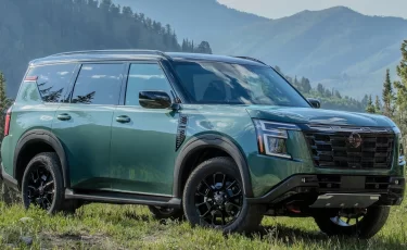 Внедорожный монстр: Nissan представил обновленный Armada